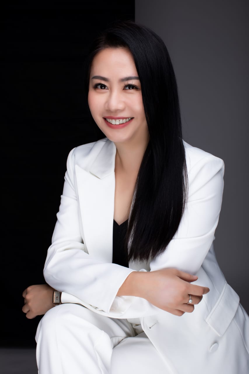 Chris Ng 黄莉媚, IPA Academy co-founder and trainer